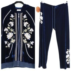 Time for Me Navy Blue Velvet Embroidered Floral Hoodie and Pants Set Size 01X